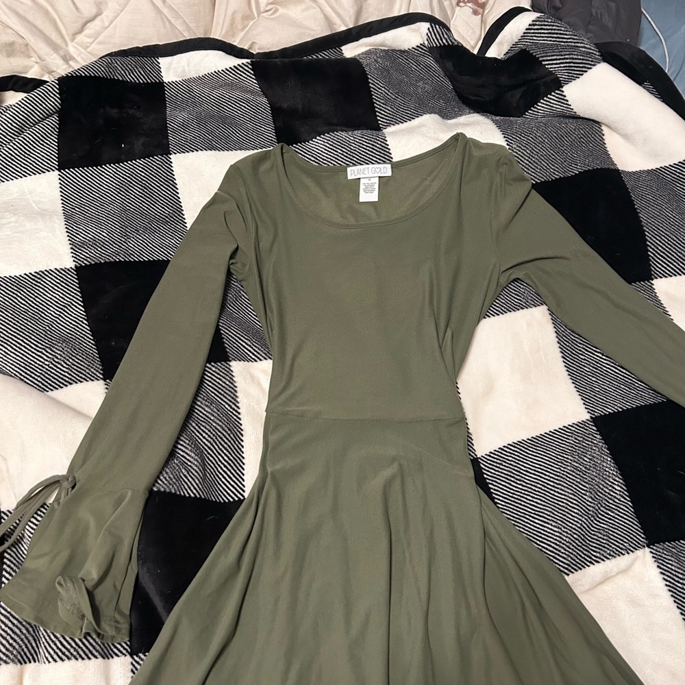 Planet gold green dress with bell sleeves